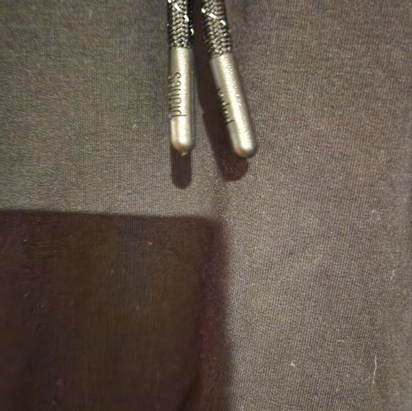 PAPER PLANES Solid Hoodie - Picture 6 of 9